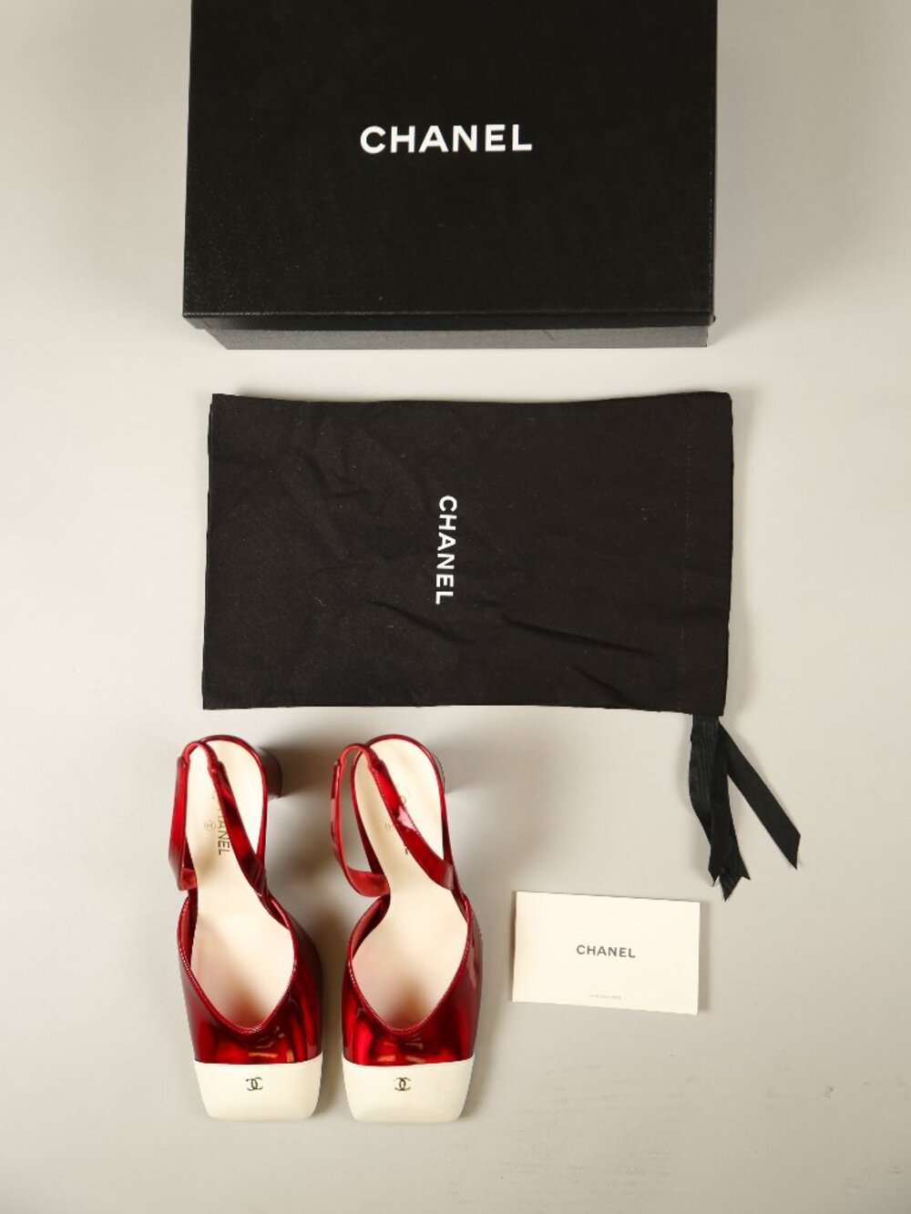 CHANEL Red & Ivory Slingbacks - Picture 2 of 9